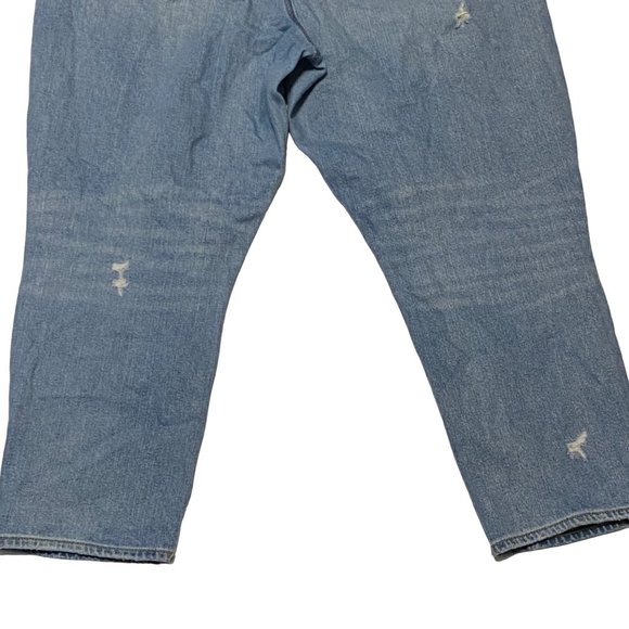 Destroyed Mom Jeans by American Eagle Outfitters 14 - Picture 11 of 13